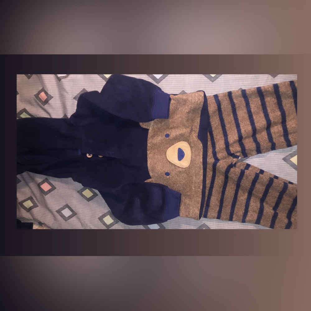 Baby clothes